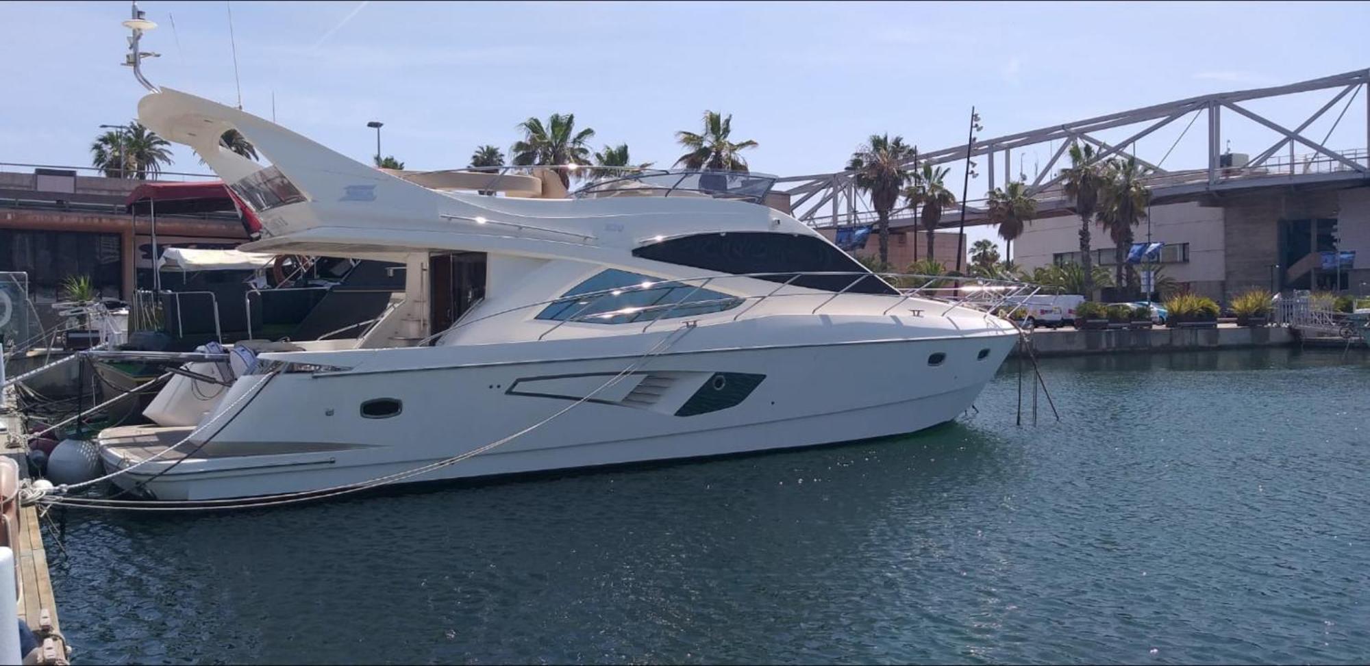 Yacht In Barcelona Sant Adria de Besos Exterior foto